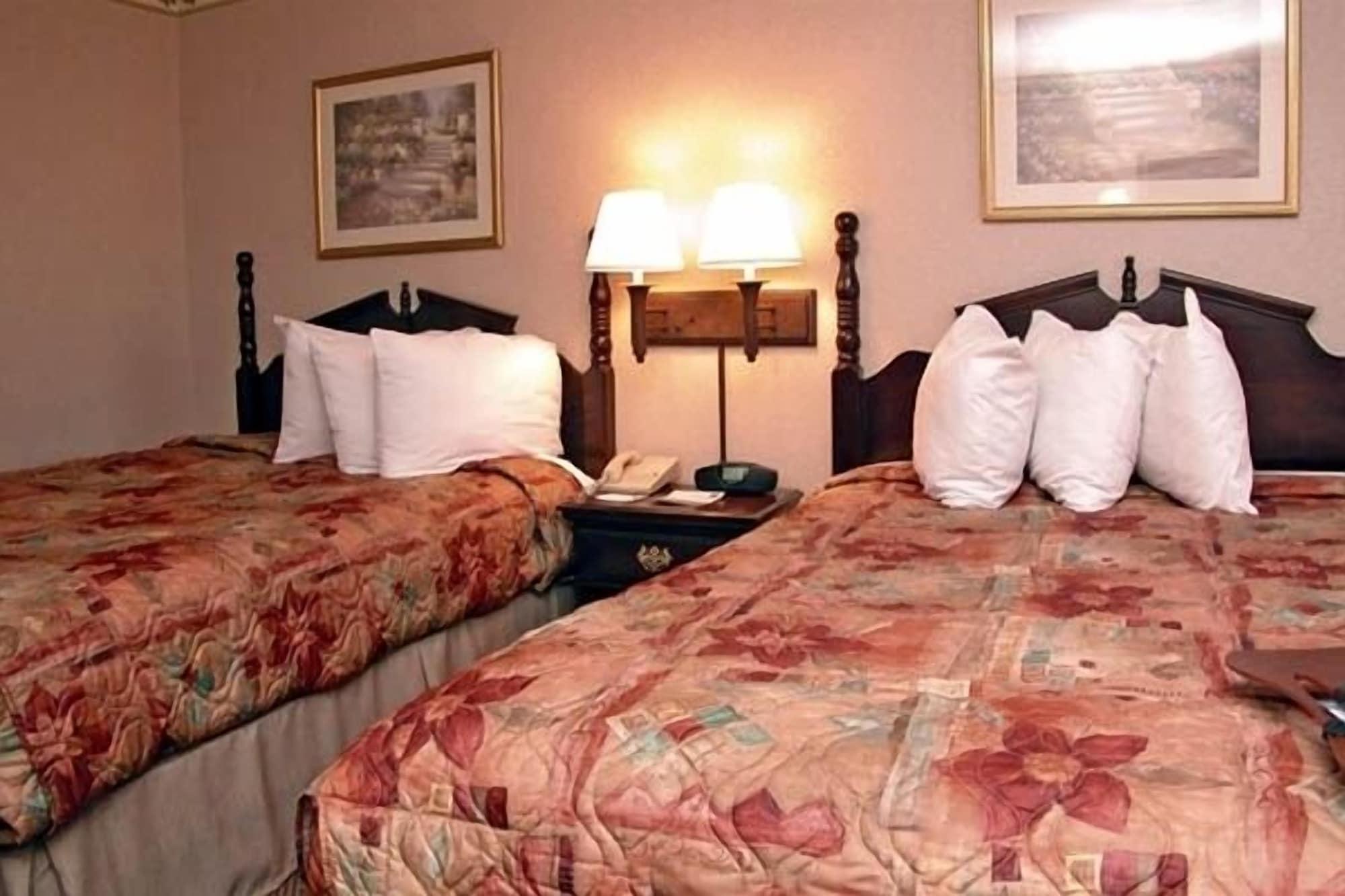 Ramada By Wyndham Lebanon Hotel Luaran gambar